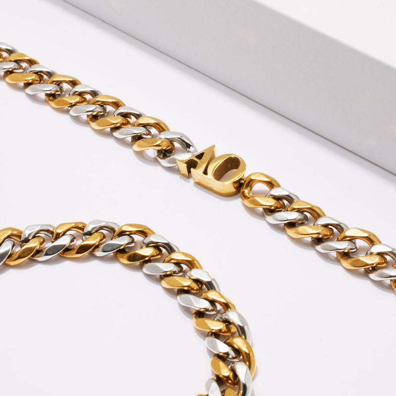 Initial Curb Set (Gold/Silver)