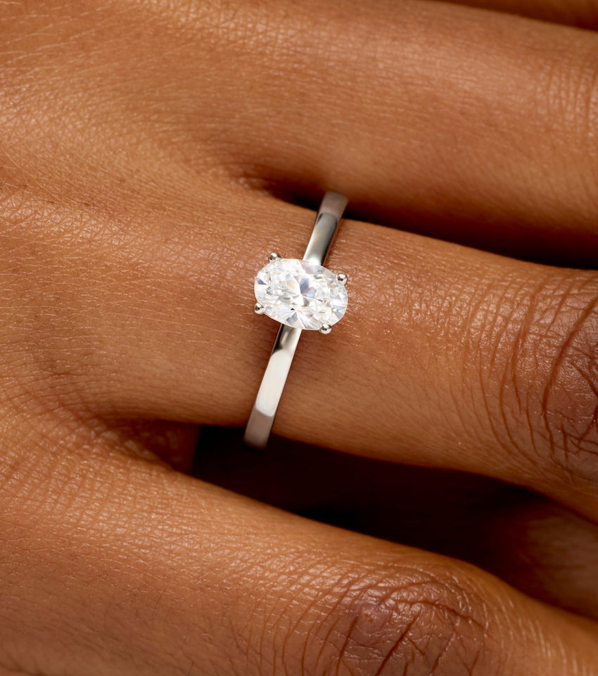 Oval Cut Solitaire Ring 1ct (Silver)
