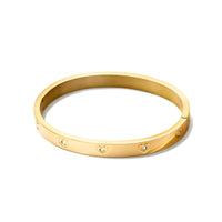 Statement Crystal Heart Bangle (Gold)