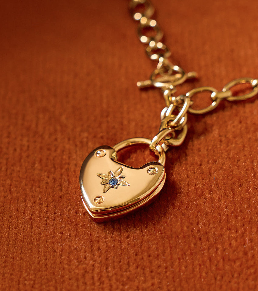 Photo Love Locket Necklace (Gold)
