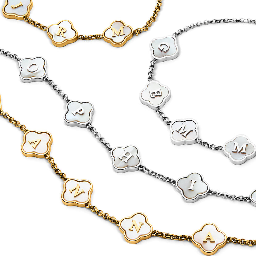 Pearl Clover Custom Name Necklace (Silver)