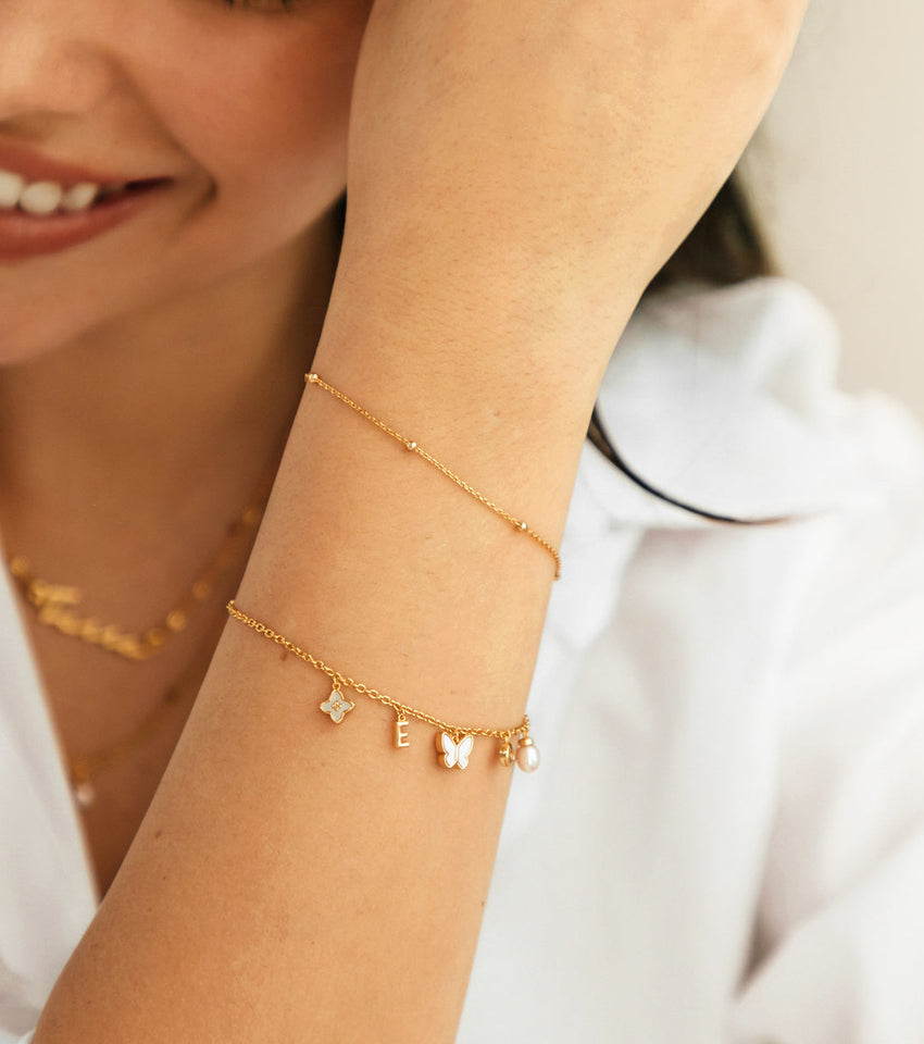 Made Mine Fine Charm Bracelet (Gold)