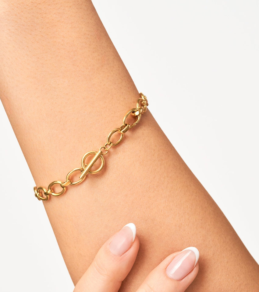 Essence Watch & Crystal Bracelet Set (Gold)
