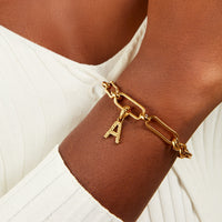 Hammered Initial Figaro Chain Bracelet (Gold)