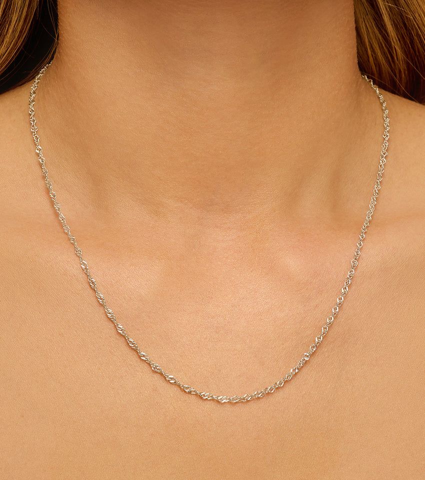Twisted Chain Necklace (Silver)