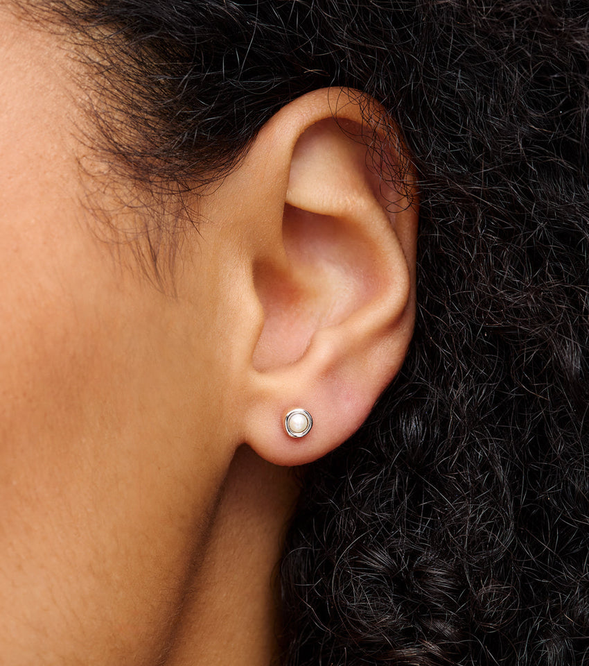 Fine Organic Pearl Earrings Set (Silver)