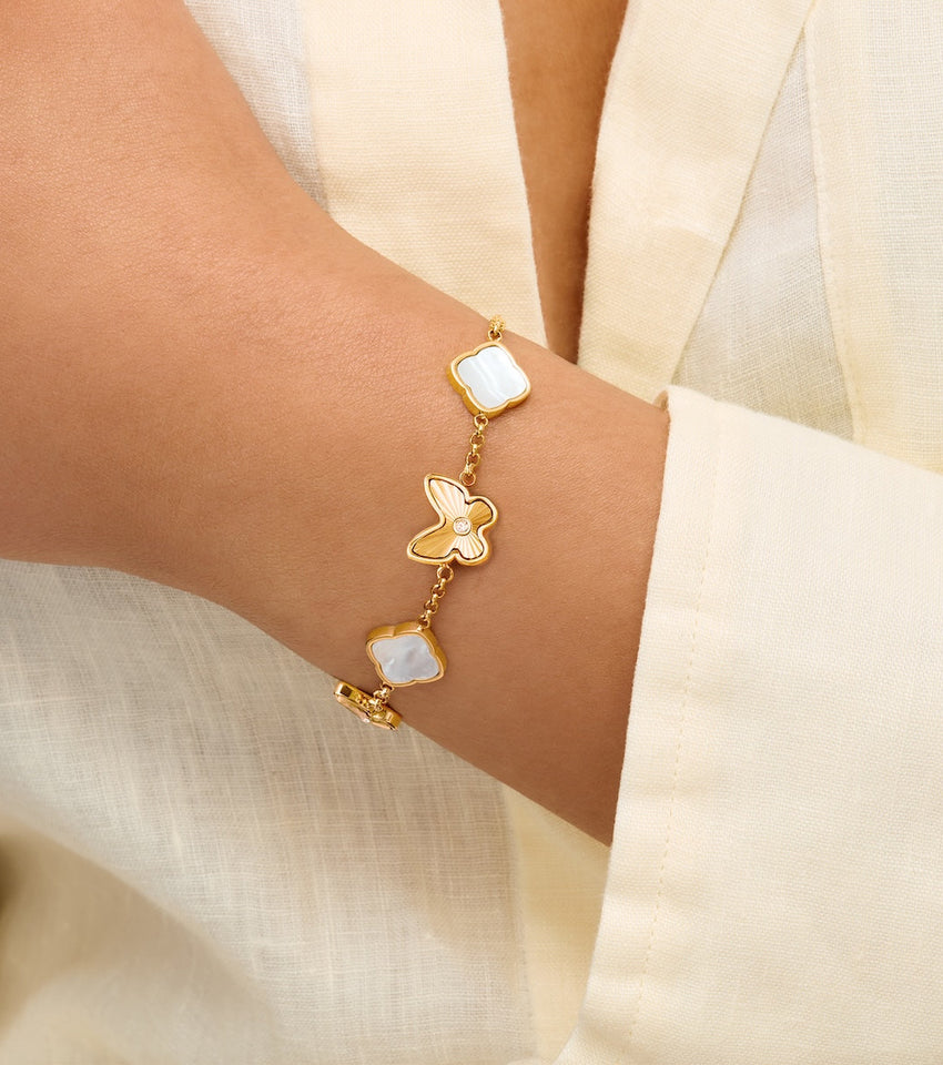 Pearl & Fluted Butterfly Bracelet (Gold)