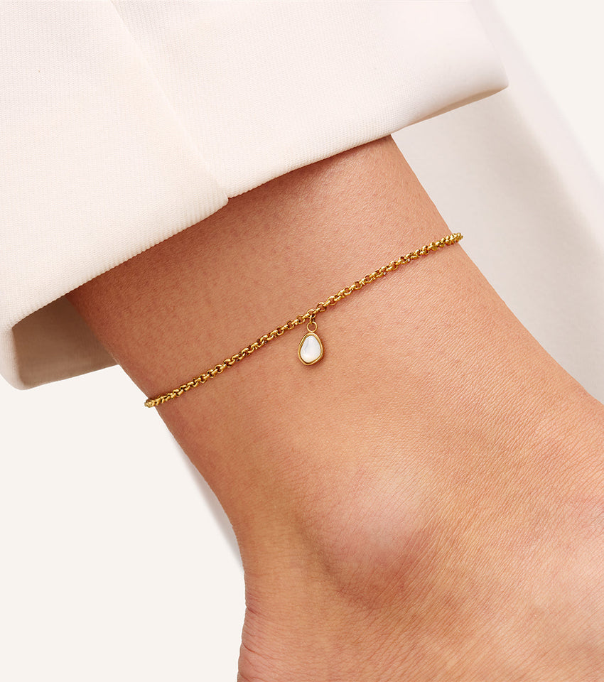Organic Moonstone Anklet (Gold)