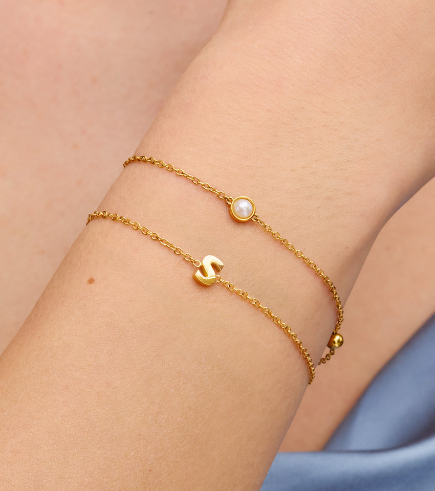 Initial & Pearl Bracelet Set (Gold)