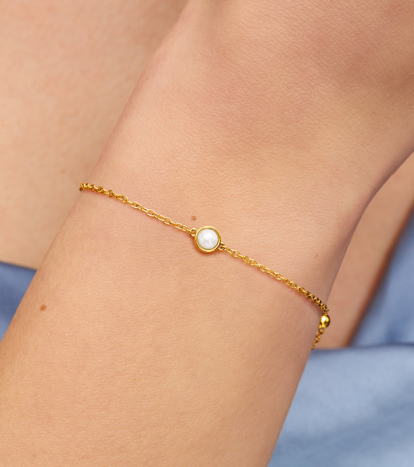 Mini Pearl Bracelet Bridesmaid Gift Set (Gold)