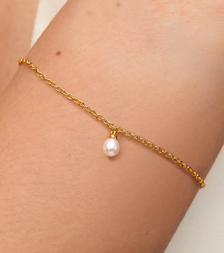 Fine Organic Pearl Bracelet Bridesmaid Gift Set (Gold)