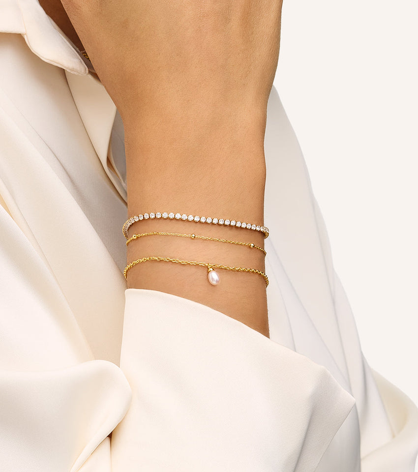 Fine Organic Pearl Bracelet (Gold)
