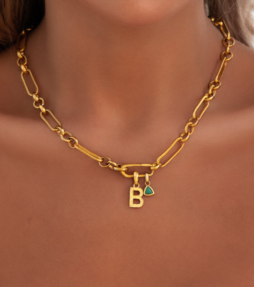 Hammered Initial Figaro Chain Necklace (Gold)