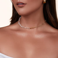 Paperclip Chain White Beaded Necklace (Gold)