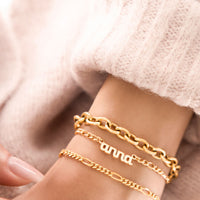 Small Figaro Chain Bracelet (Gold)