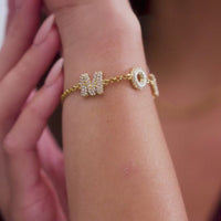 Spotlight Pavé Bubble Name Bracelet (Gold)