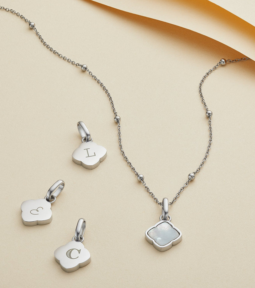 Pearl Clover Necklace (Silver)