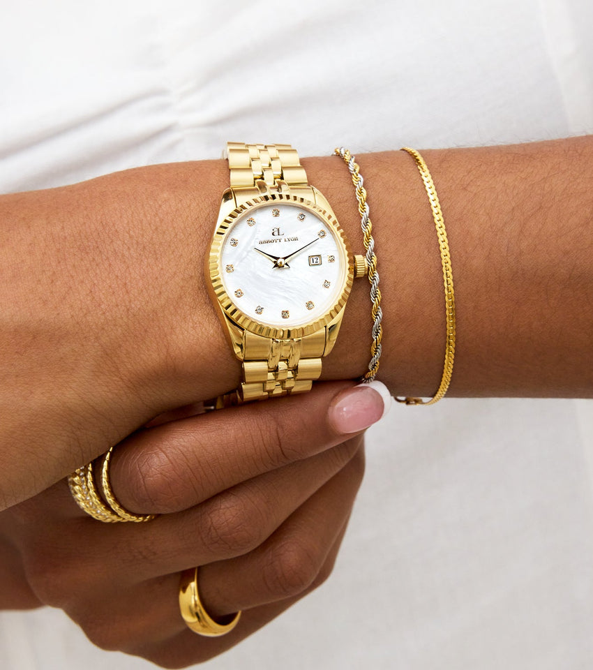 Mini Gold Pearl Link Belgravia 30 Watch