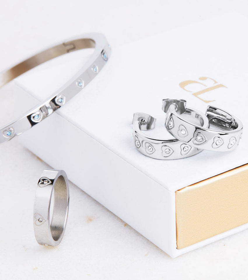 Crystal Heart Ring (Silver)