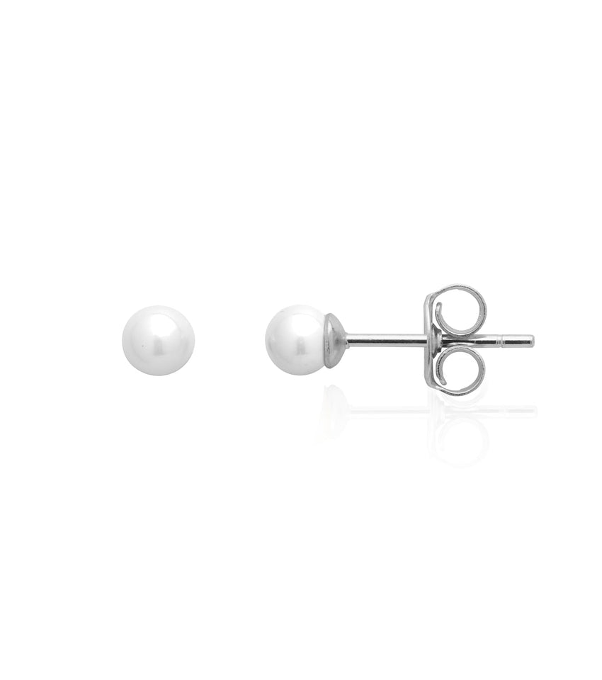 Sterling Silver Pearl Stud Earrings (Silver)
