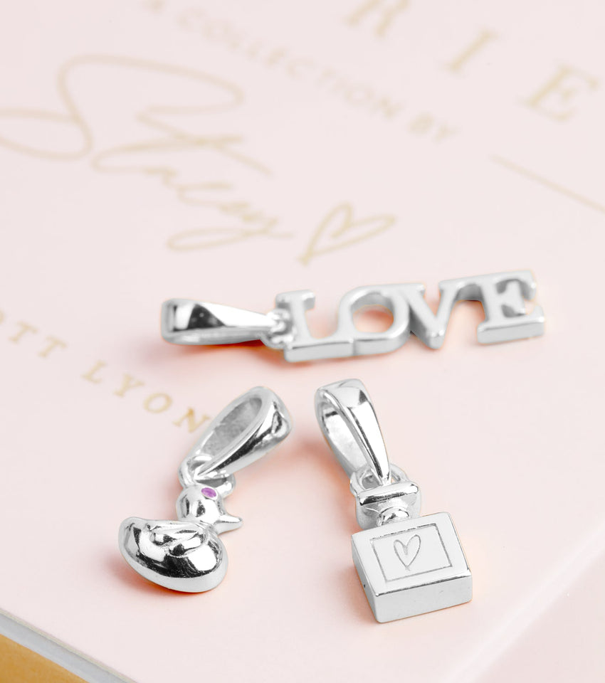 Stories Duck Charm (Silver)