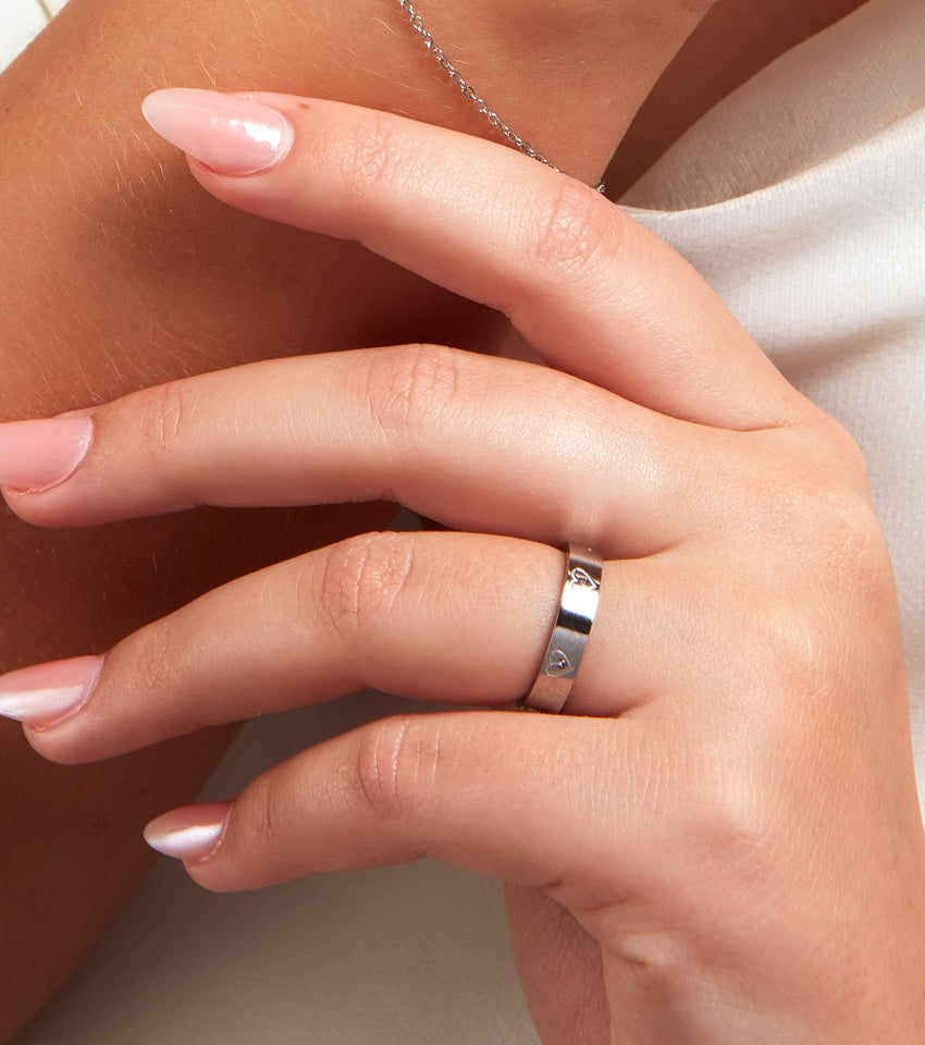 Crystal Heart Ring (Silver)