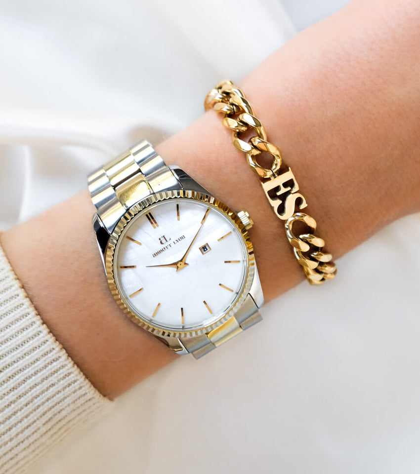 Initial Curb Bracelet (Gold)