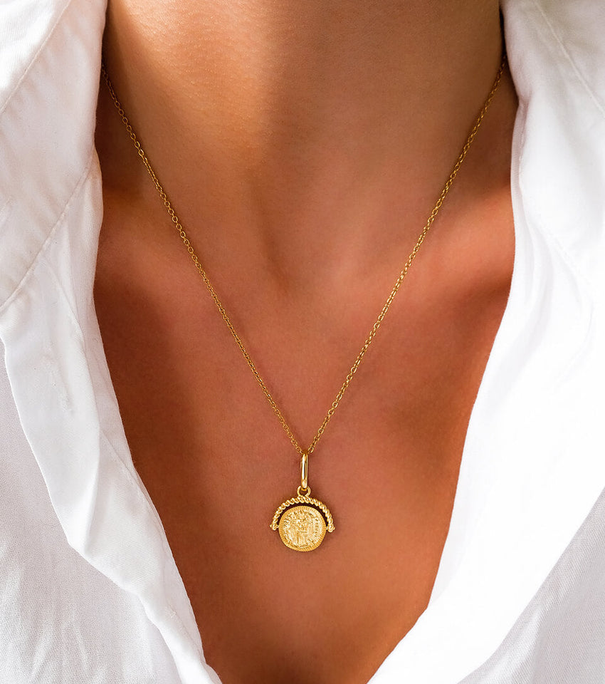 Coin Fine Chain Necklace (Gold)